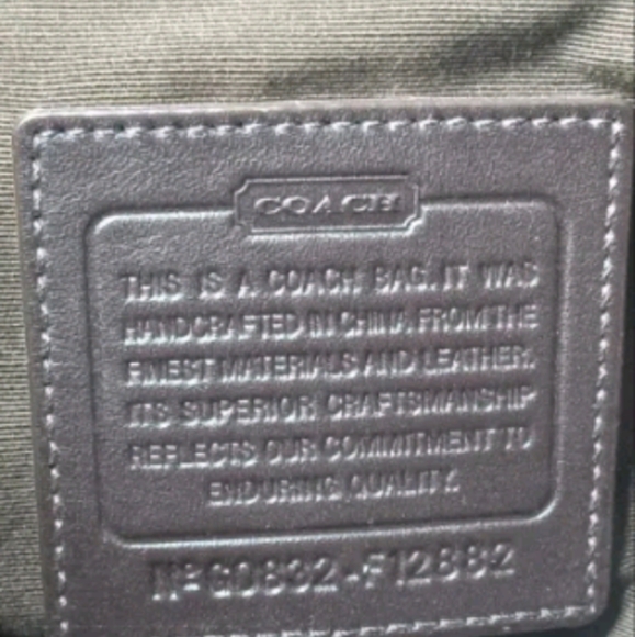 Coach Red Signature C Canvas Leather Crossbody Duffle Shoulder Bag - Picture 5 of 5